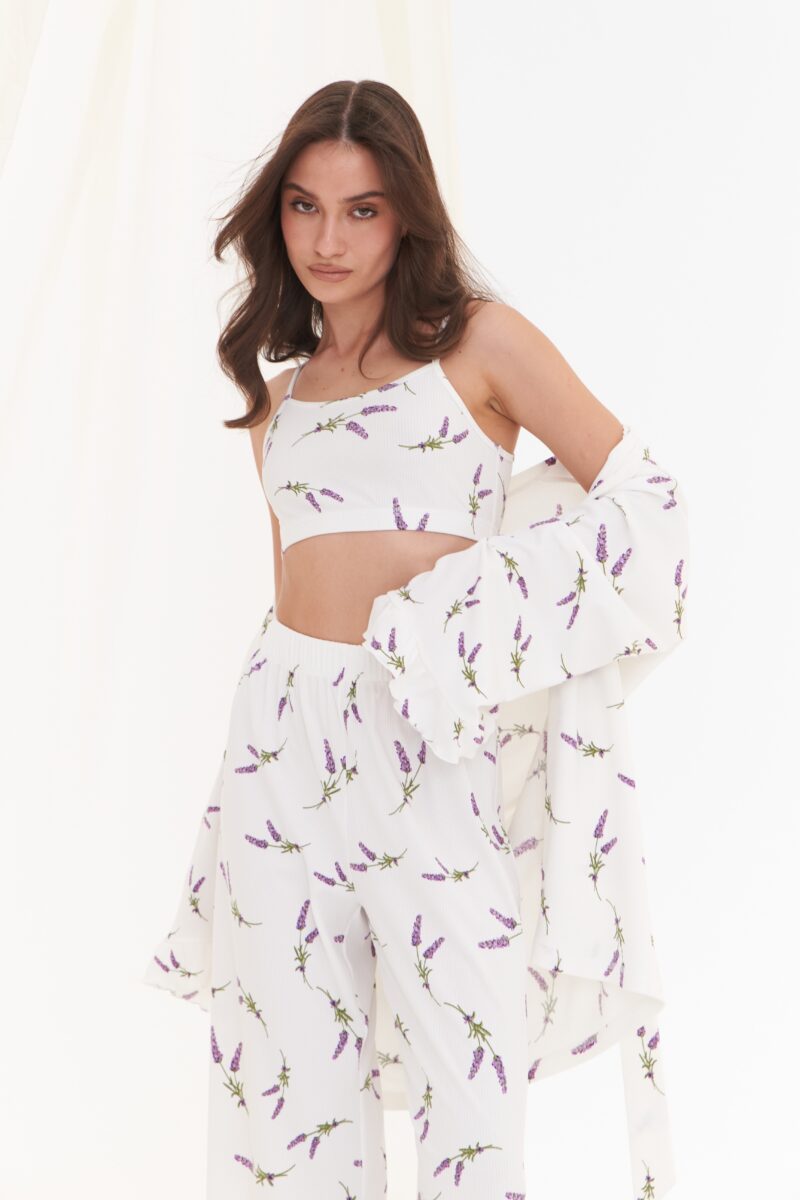 Изображение товара Trio set «Cute Ruffles»: костюм для дома с принтом «Лаванда»